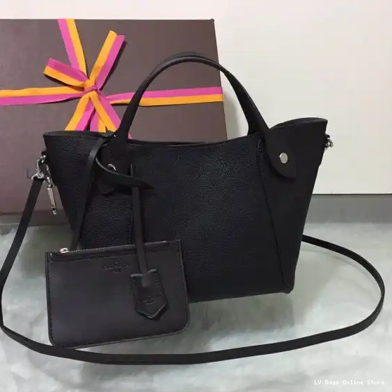 VUITTON PM HINA LOUIS 0503